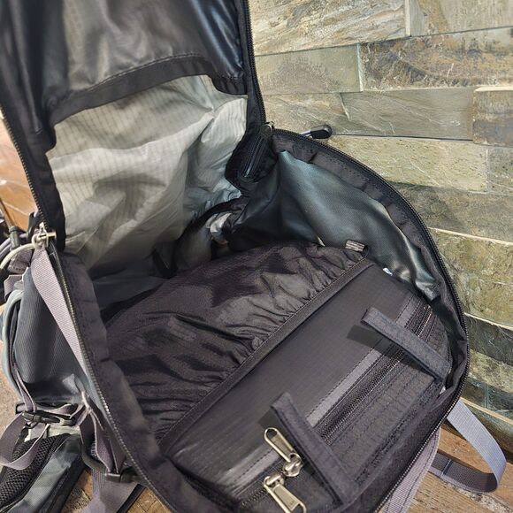 Gregory Z30 Lightweight Hiking Camping Backpack Grey Great Condition! - Picture 8 of 12